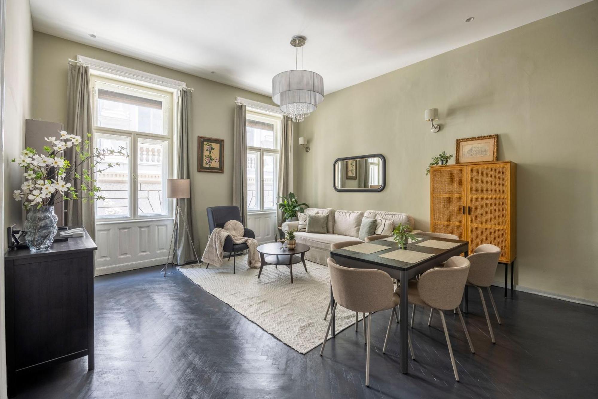 Charming Art Deco Style Apartment In The Heart Of Βουδαπέστη Εξωτερικό φωτογραφία