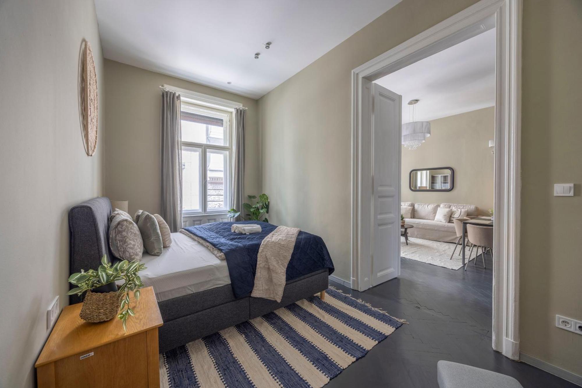 Charming Art Deco Style Apartment In The Heart Of Βουδαπέστη Εξωτερικό φωτογραφία