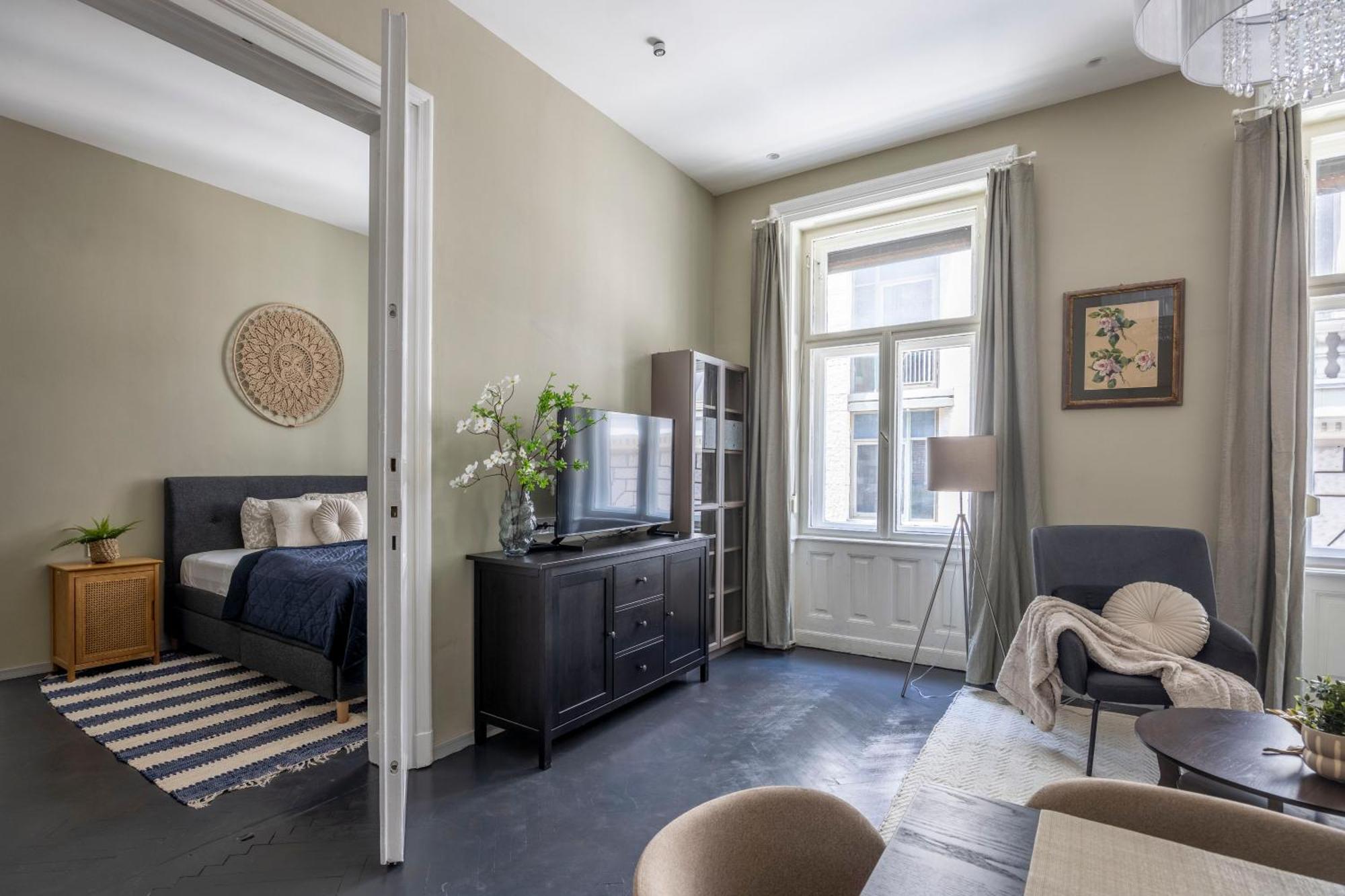 Charming Art Deco Style Apartment In The Heart Of Βουδαπέστη Εξωτερικό φωτογραφία